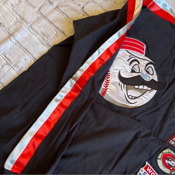 Cincinnati Reds Red Jacket Brand Sweatshirt New Embroidered Y2K VTG NWT Baseball - Picture 11 of 16